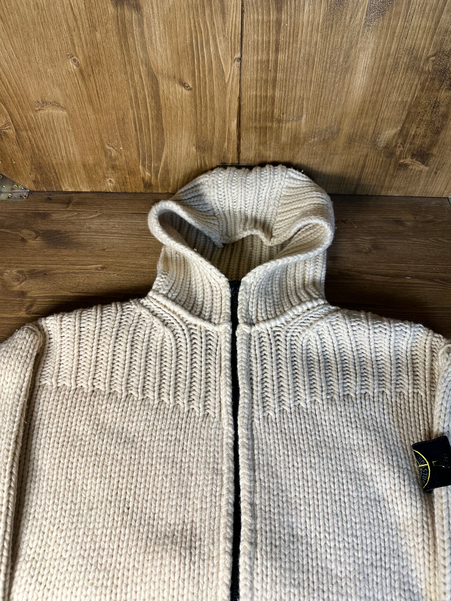 AW01 HEAVYWEIGHT BEIGE WOOL JACKET with crochet details