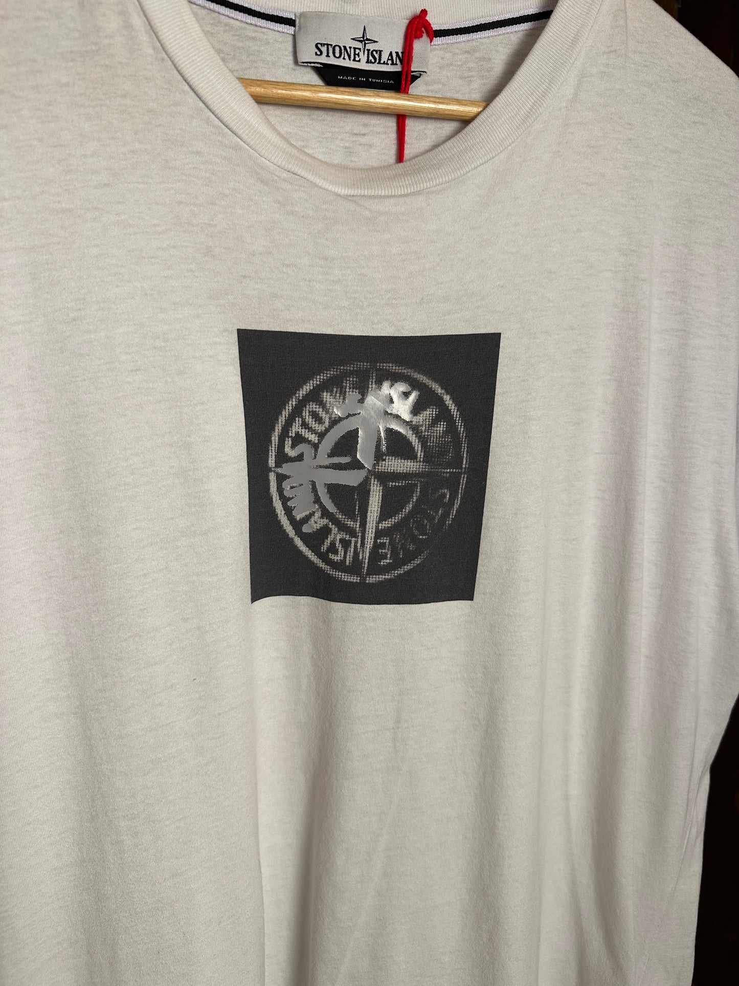SS23 LOGO TEE in White & Grey