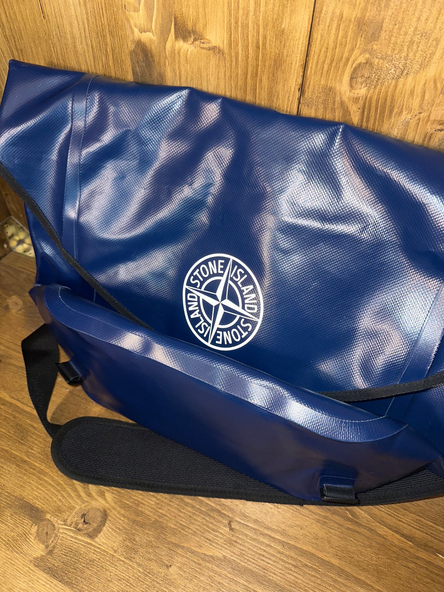 BLU PVC ORTLIEB REFLECTIVE LOGO DUFFLE BAG