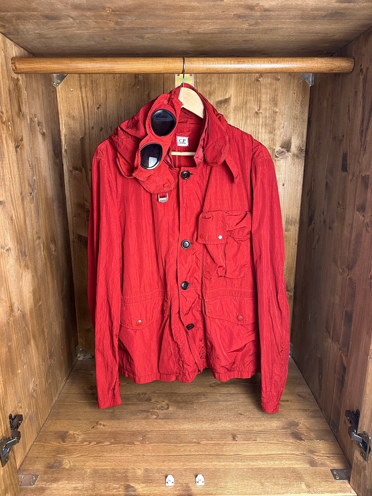 SS10s C.P. COMPANY NYLON METAL GOGGLE JACKET in Flame Red