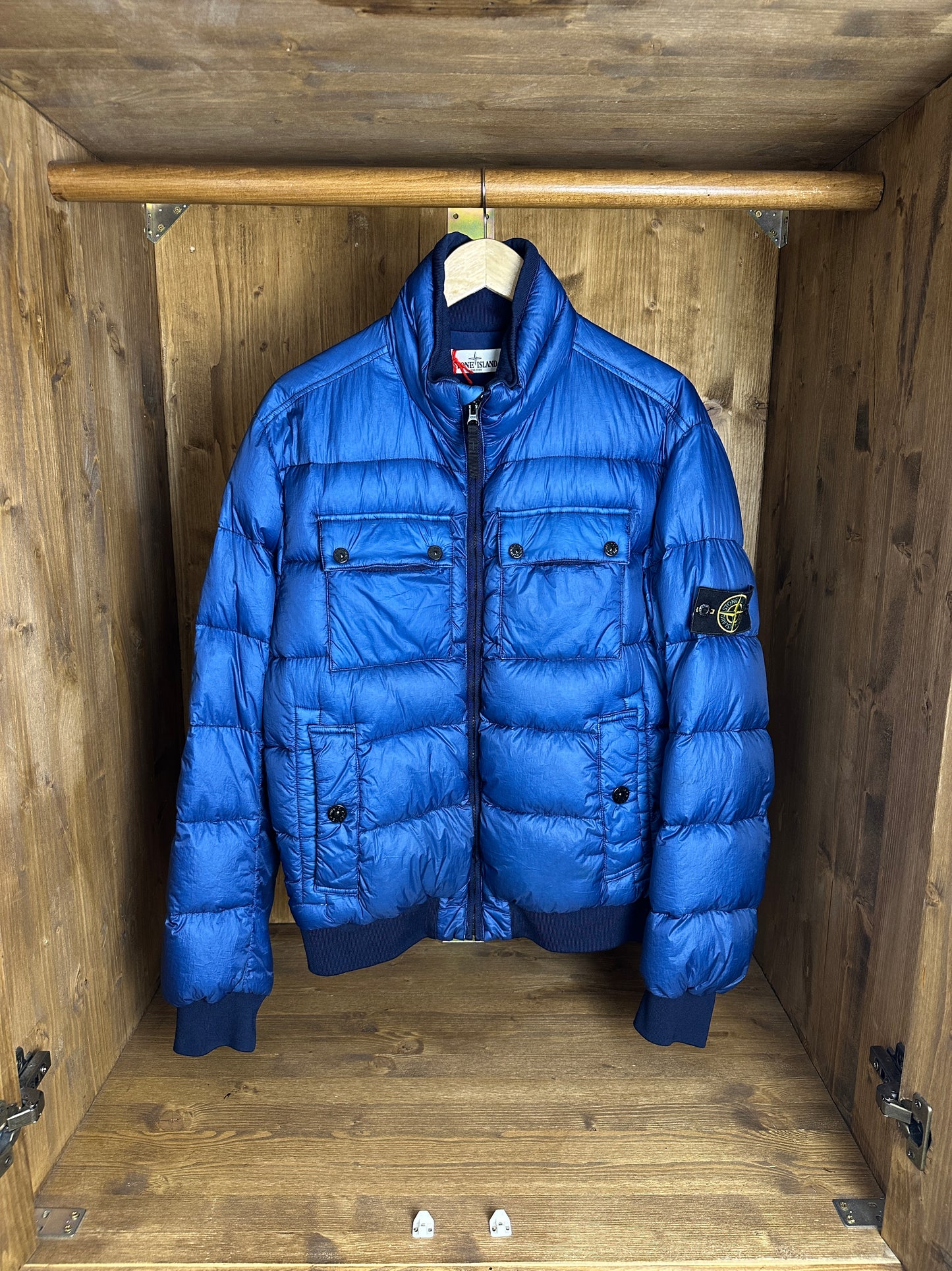 AW13 GARMENT_DYED DOWN_26 GR X SQM_N in Sapphire Blue