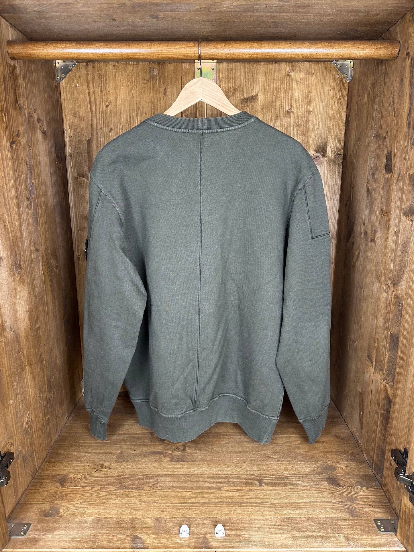 AW18 SHADOW PROJECT CREWNECK in Khaki