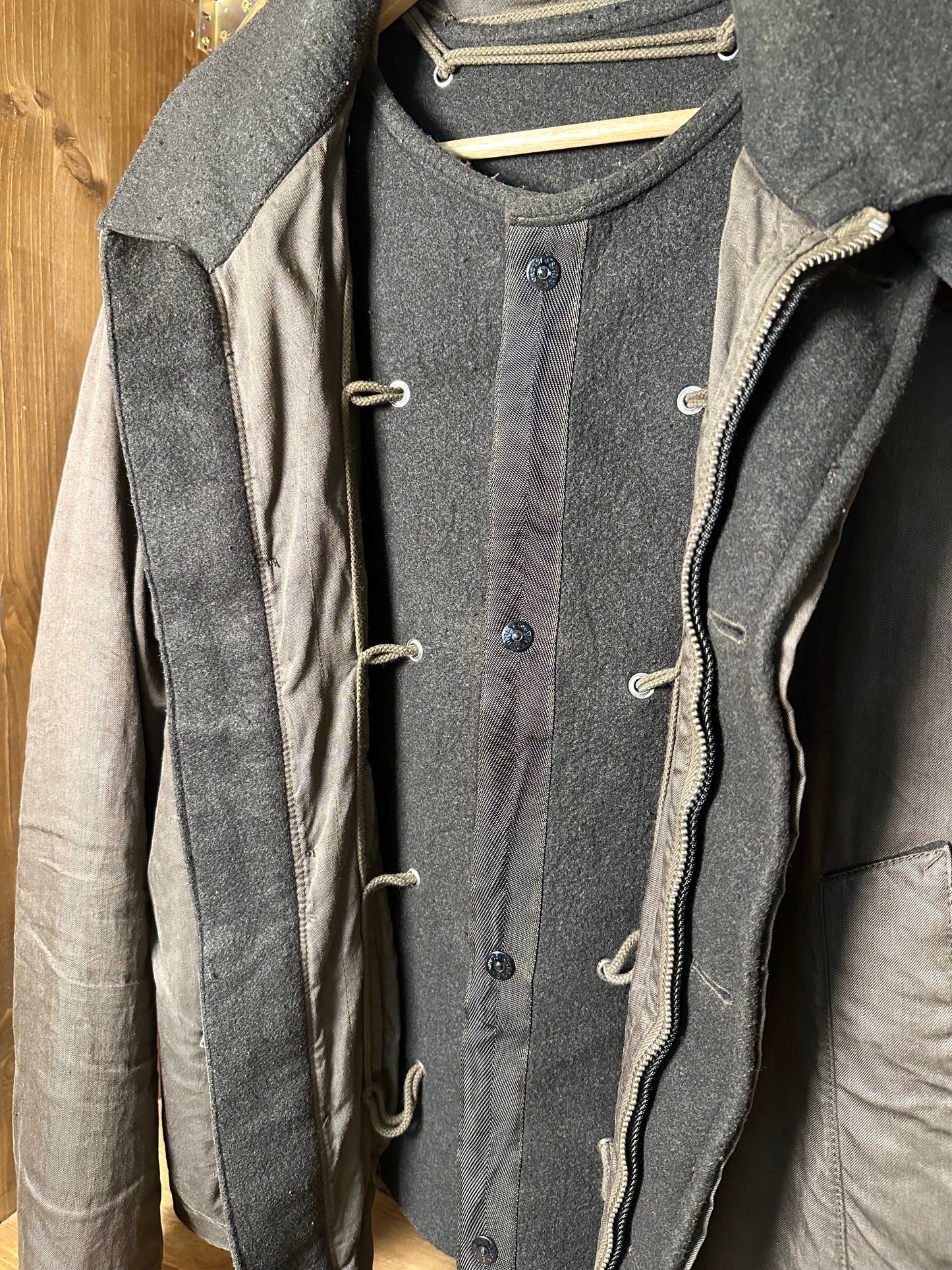 AW06 LINO RESINATO DARK GREEN FIELD JACKET with detachable boiled wool inner