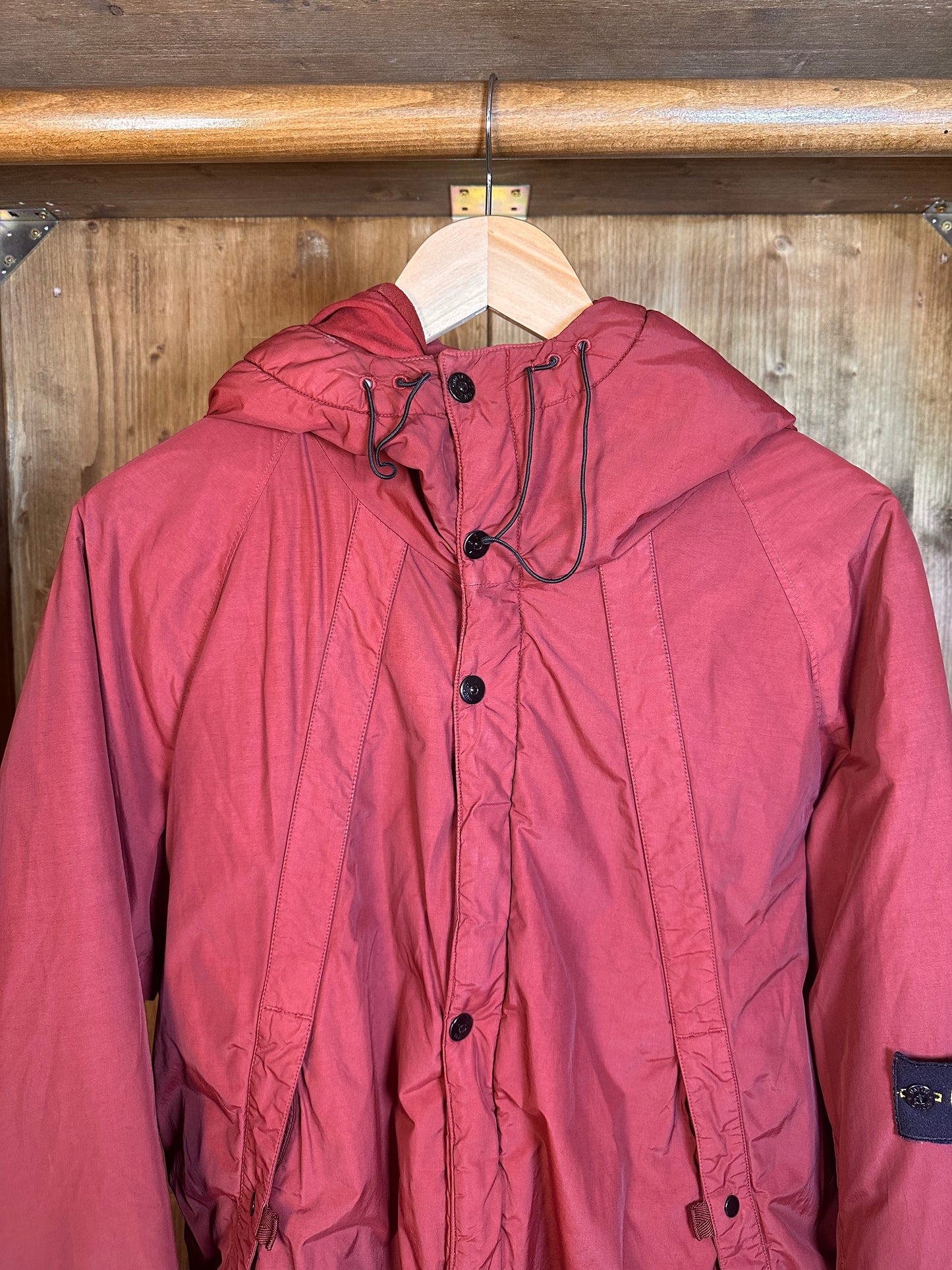 AW03 RED NYLON JACKET with quilted inner