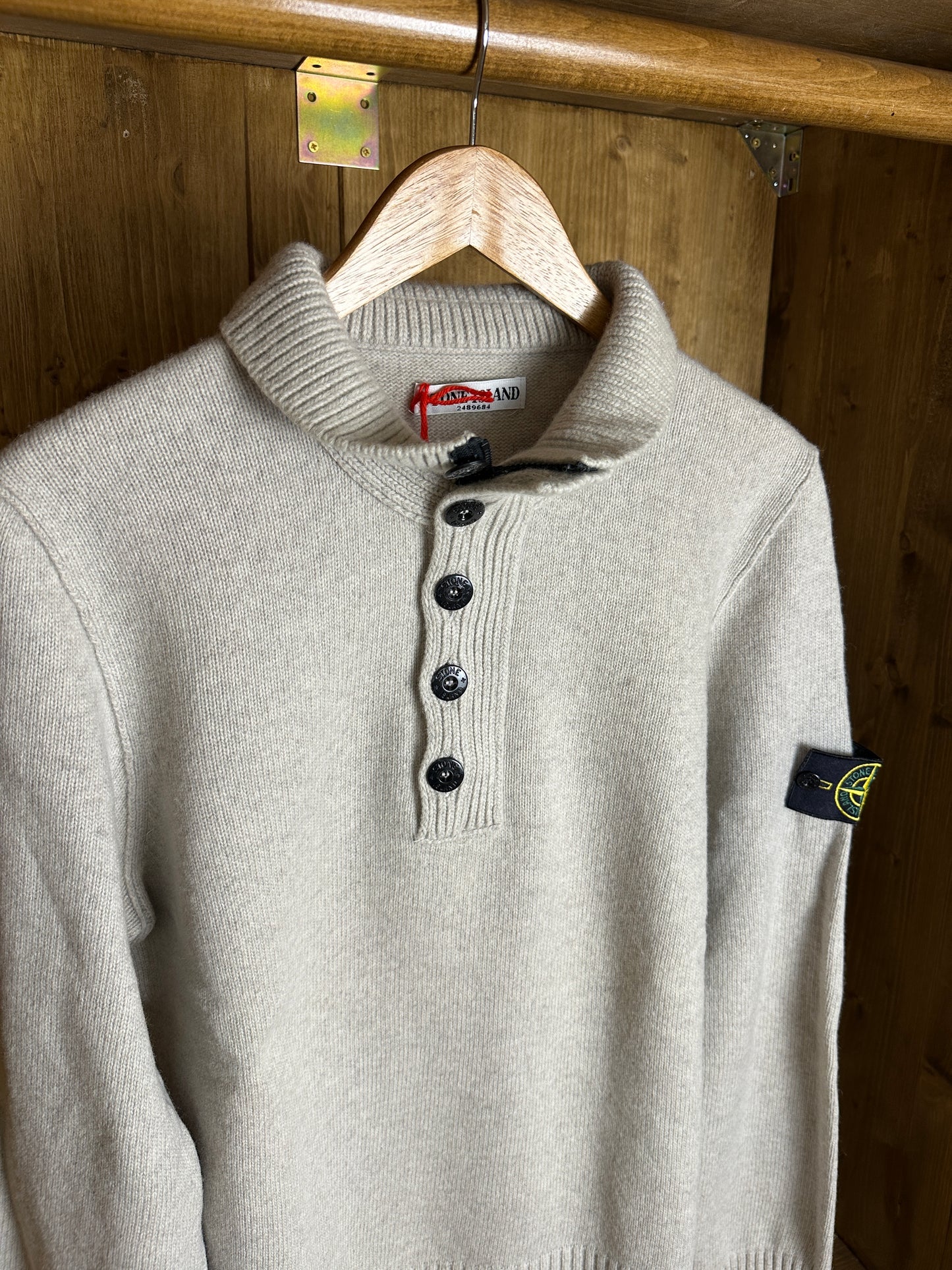 AW11 WOOL CARDIGAN in Light Grey