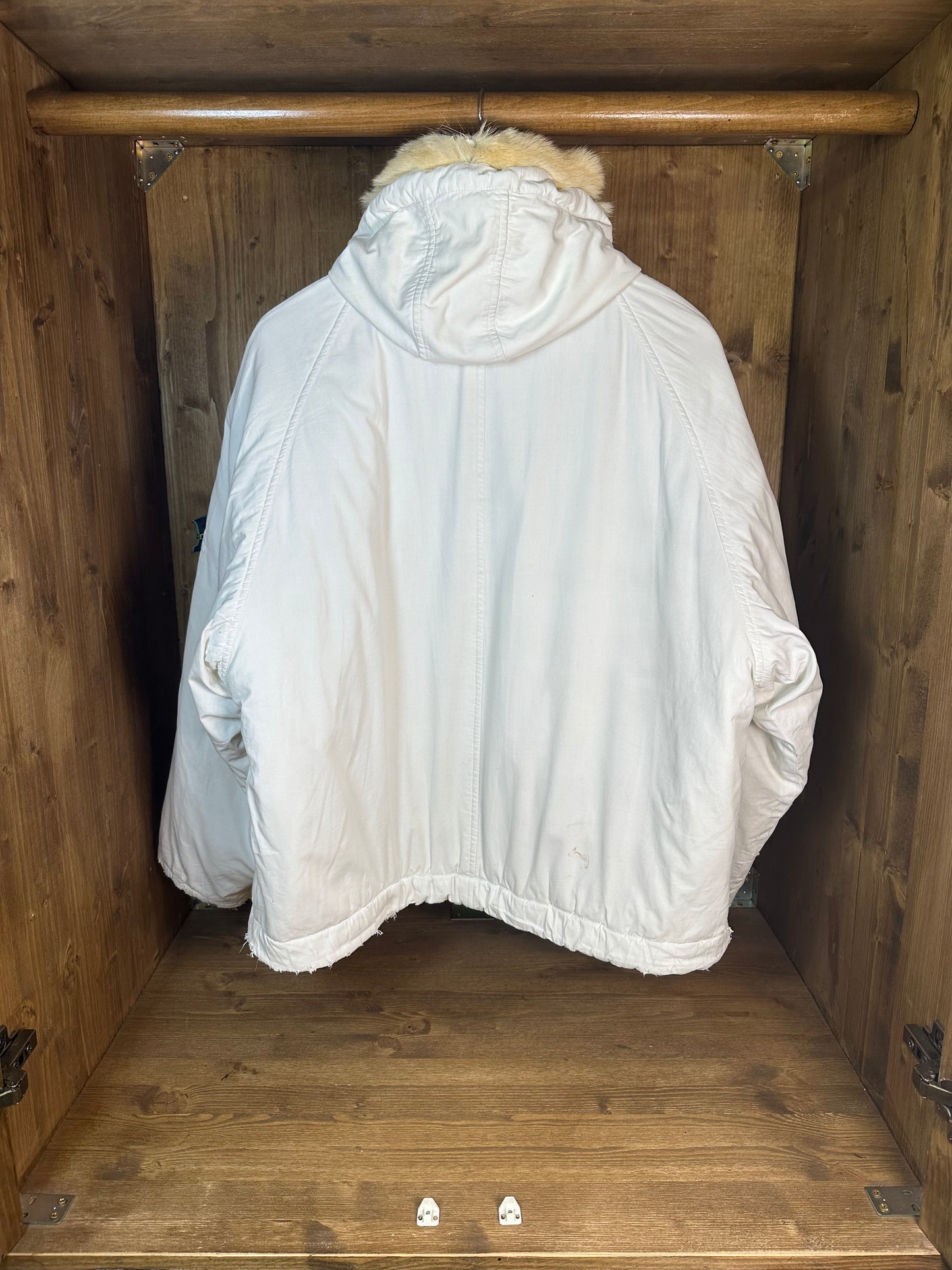 AW1985 COYOTE BEIGE FUR TRIM HOOD JOCK