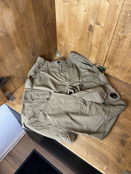 SS19 CP CARGO PANTS in Olive Grey