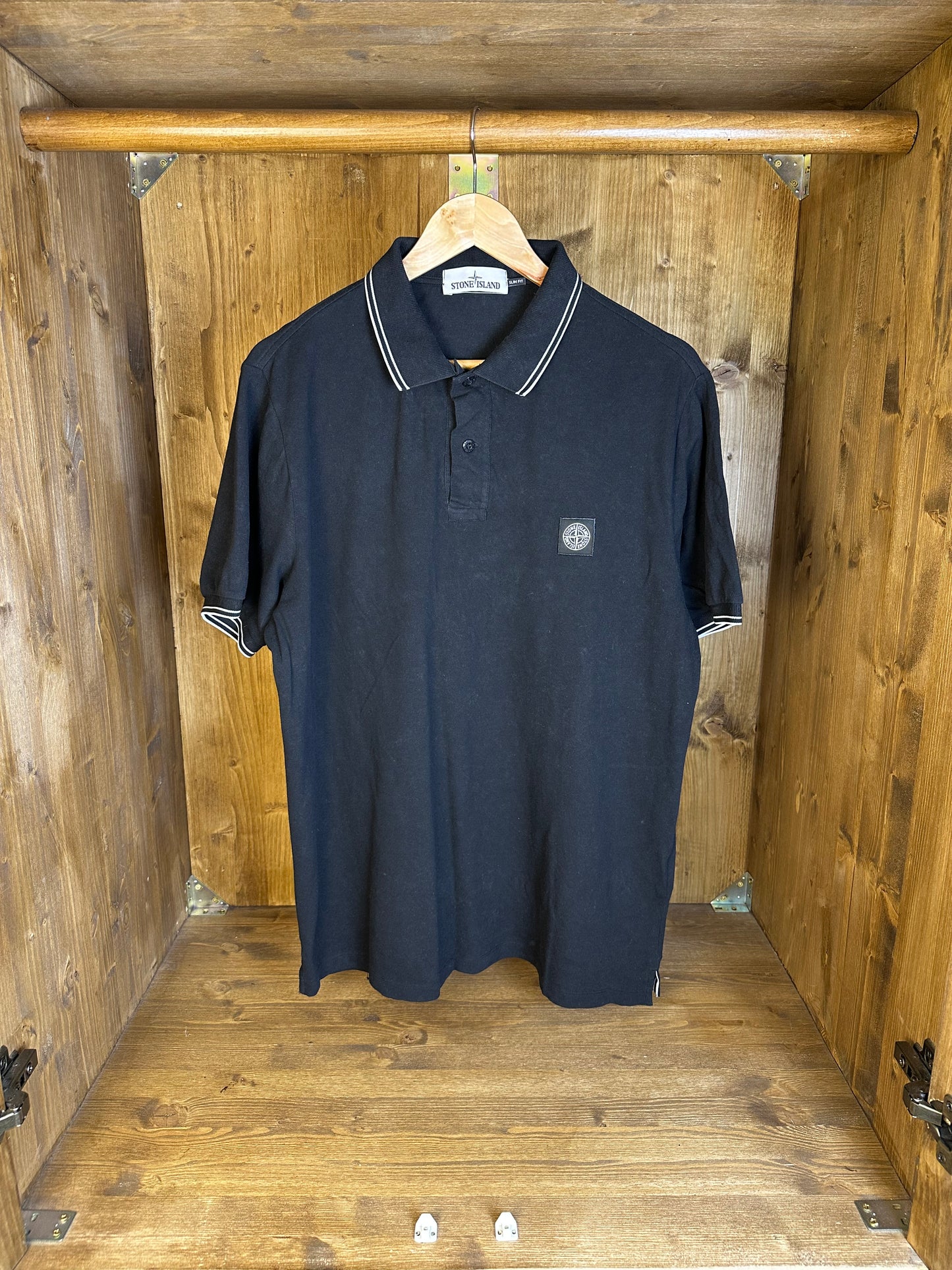 SS19 POLO SQUARE BADGE in faded black