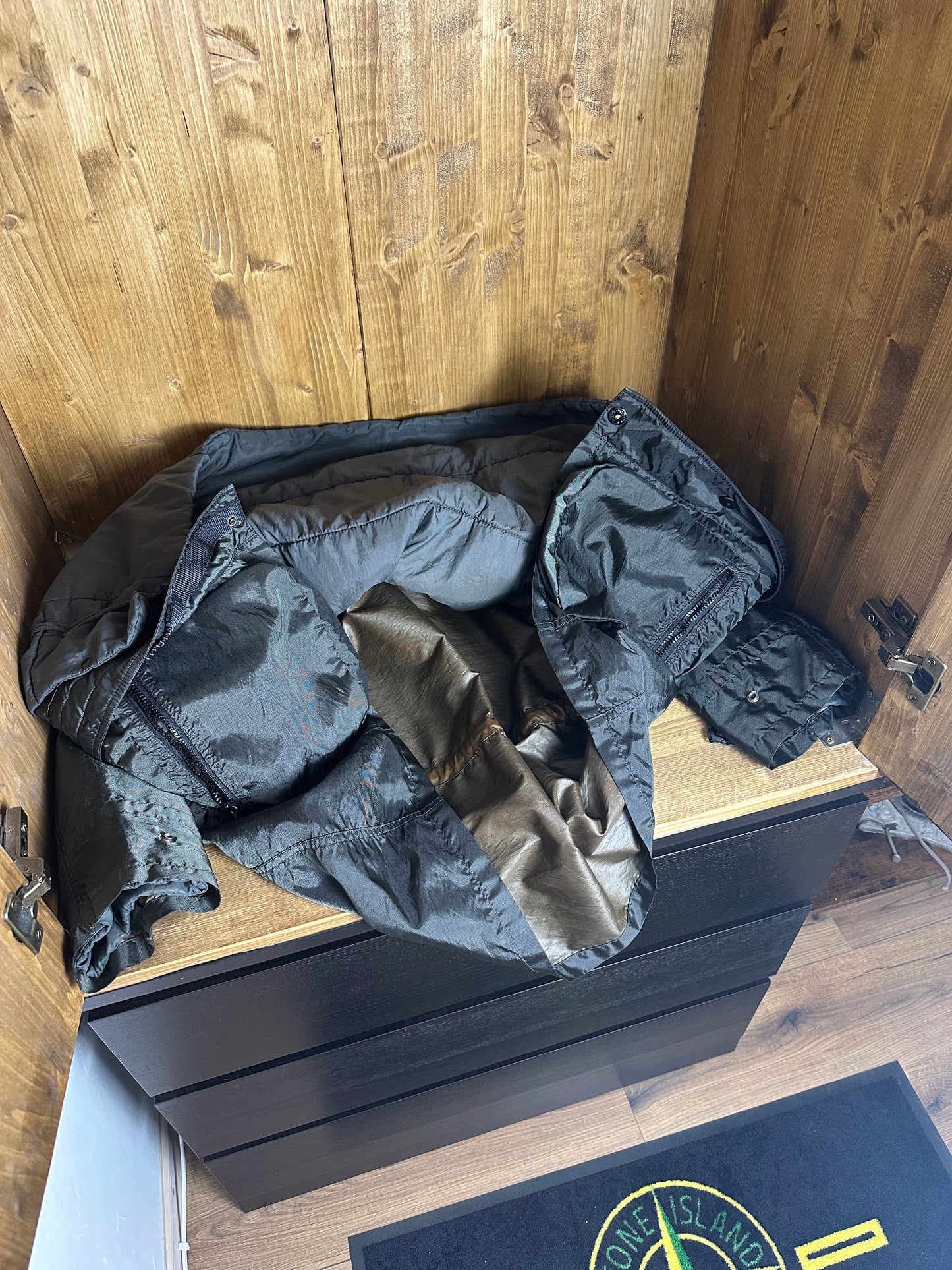 AW95 FORMULA STEEL MULTI POCKET 3in1  in Moss Green