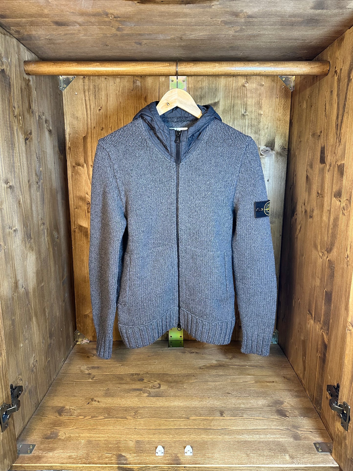 AW13 GREY WOOL ZIP JUMPER with polyamide quilted hood