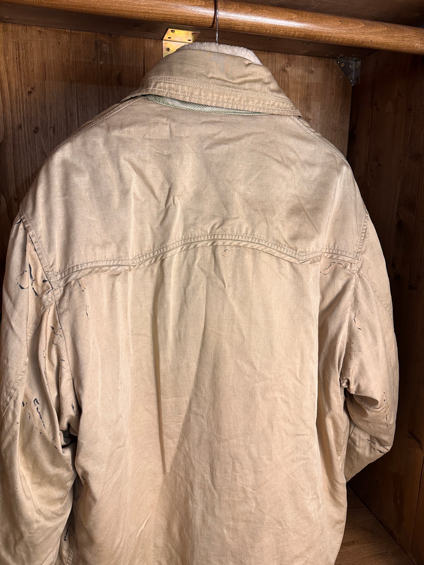 AW88 RASO GOMMATO DOUBLE BREASTED SHEEPSKIN LINER JACKET in Beige