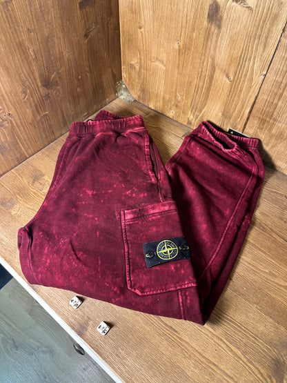 RED OFF-DYE JOGGER