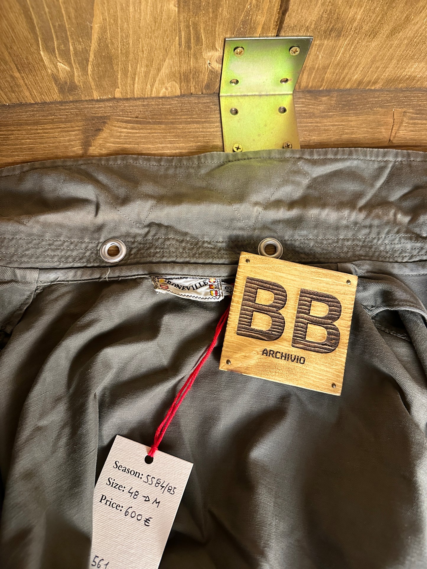 SS84/85 BONEVILLE HUNTING JACKET in Cement Grey