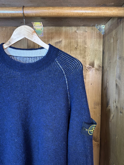 DOUBLE FACE WHITE-TO-BLUE SWEATER