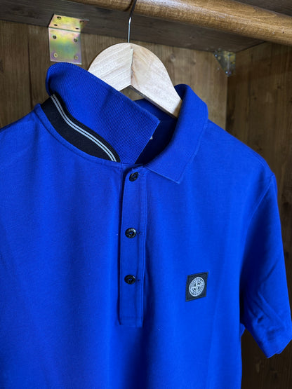 SS19 POLO SQUARE BADGE in Neon Blue with neck reinforcement