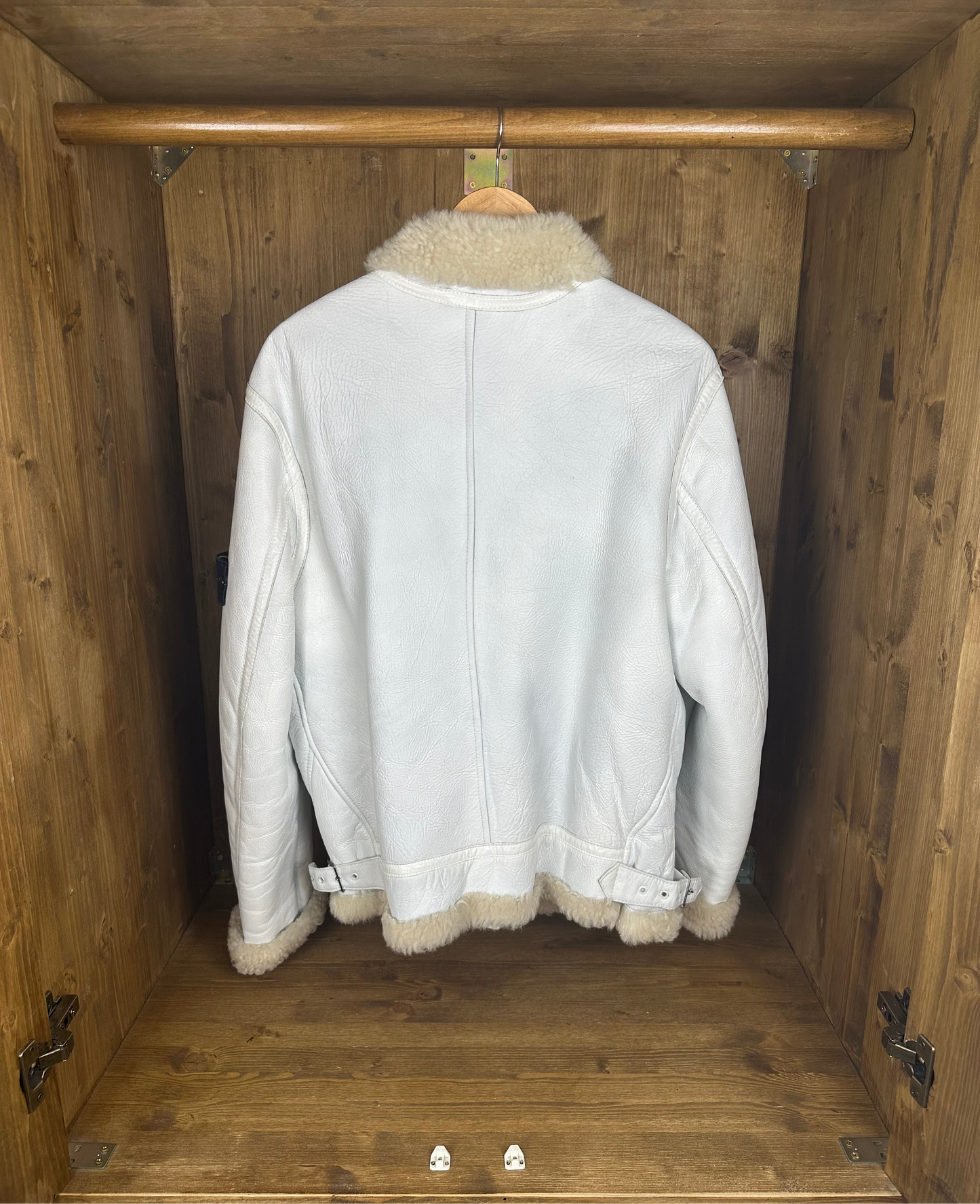 AW06-07 HANDPAINTED SHEEPSKIN BOMBER in Glacial White from Archivio