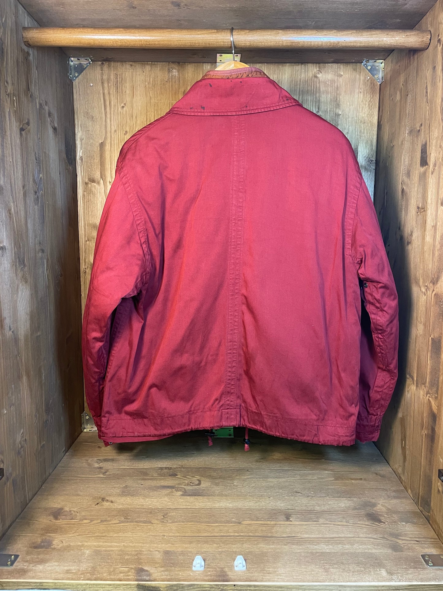 Burgunderrote Bomberjacke von Raso Gommato aus dem Jahr 1992