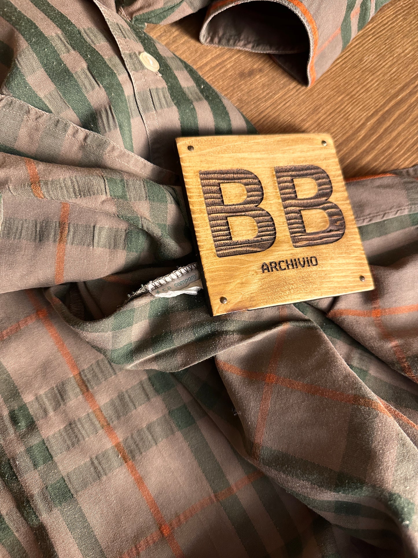 SS80 TARTAN MOTIF COTTON SHIRT in Pale Brown