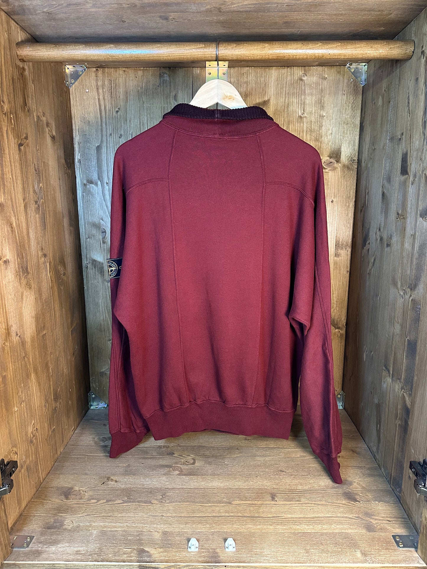 AW88 “8 PANELS” TURTLENECK in wine red