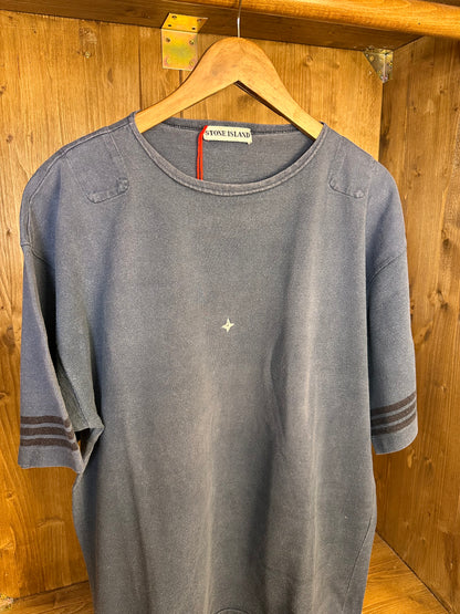 SS80s EMBROIDERED STAR TEE in Faded Blu night