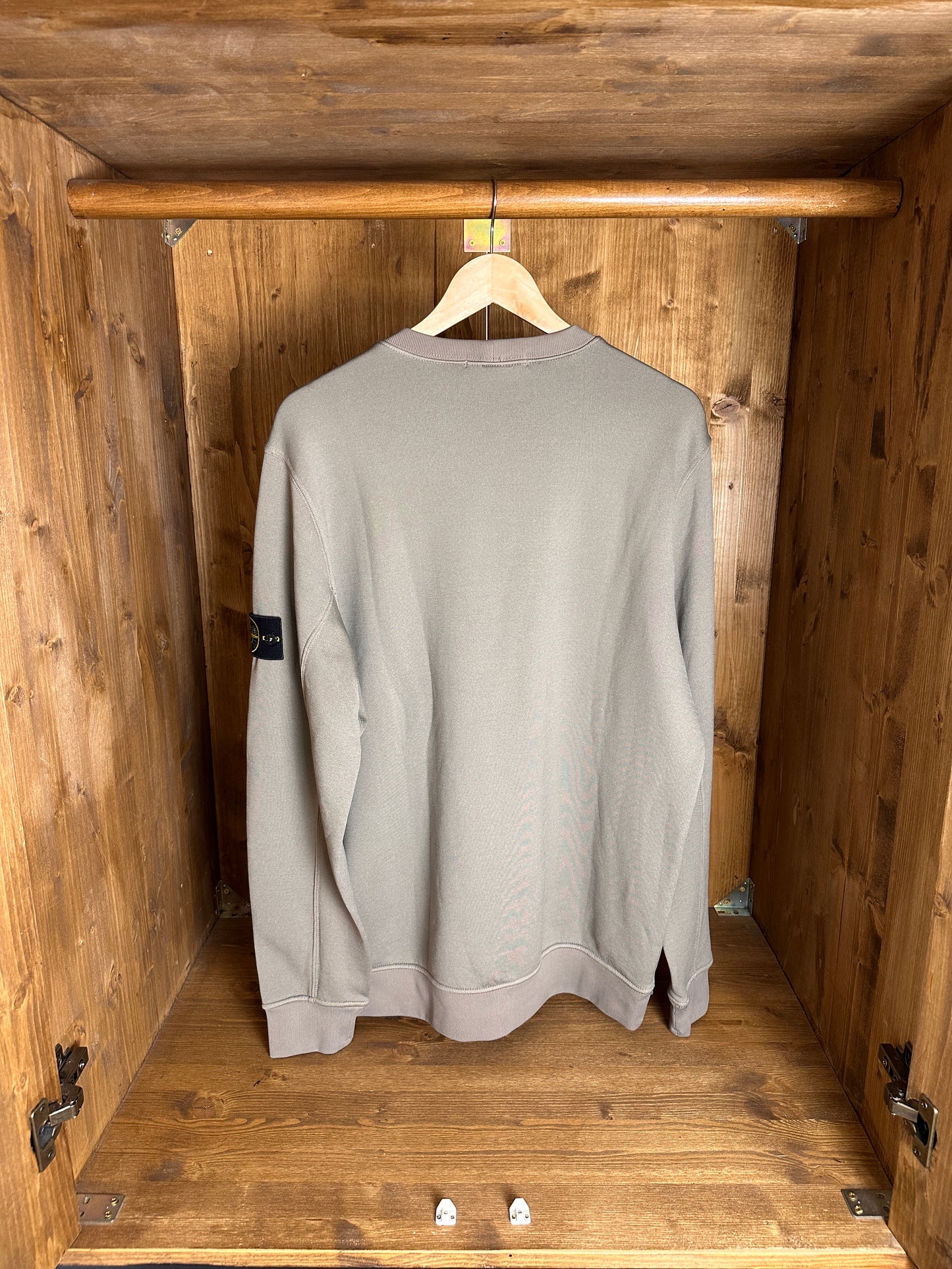 AW19 FRENCH TERRY COTTON CREWNECK in Pearl beige