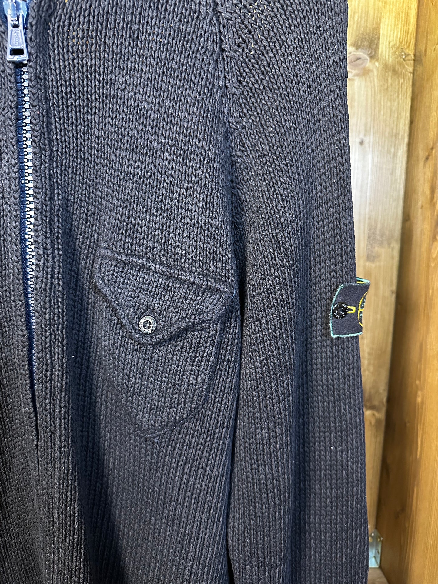 90s BLACK CROCHET ZIPPED SWEATER