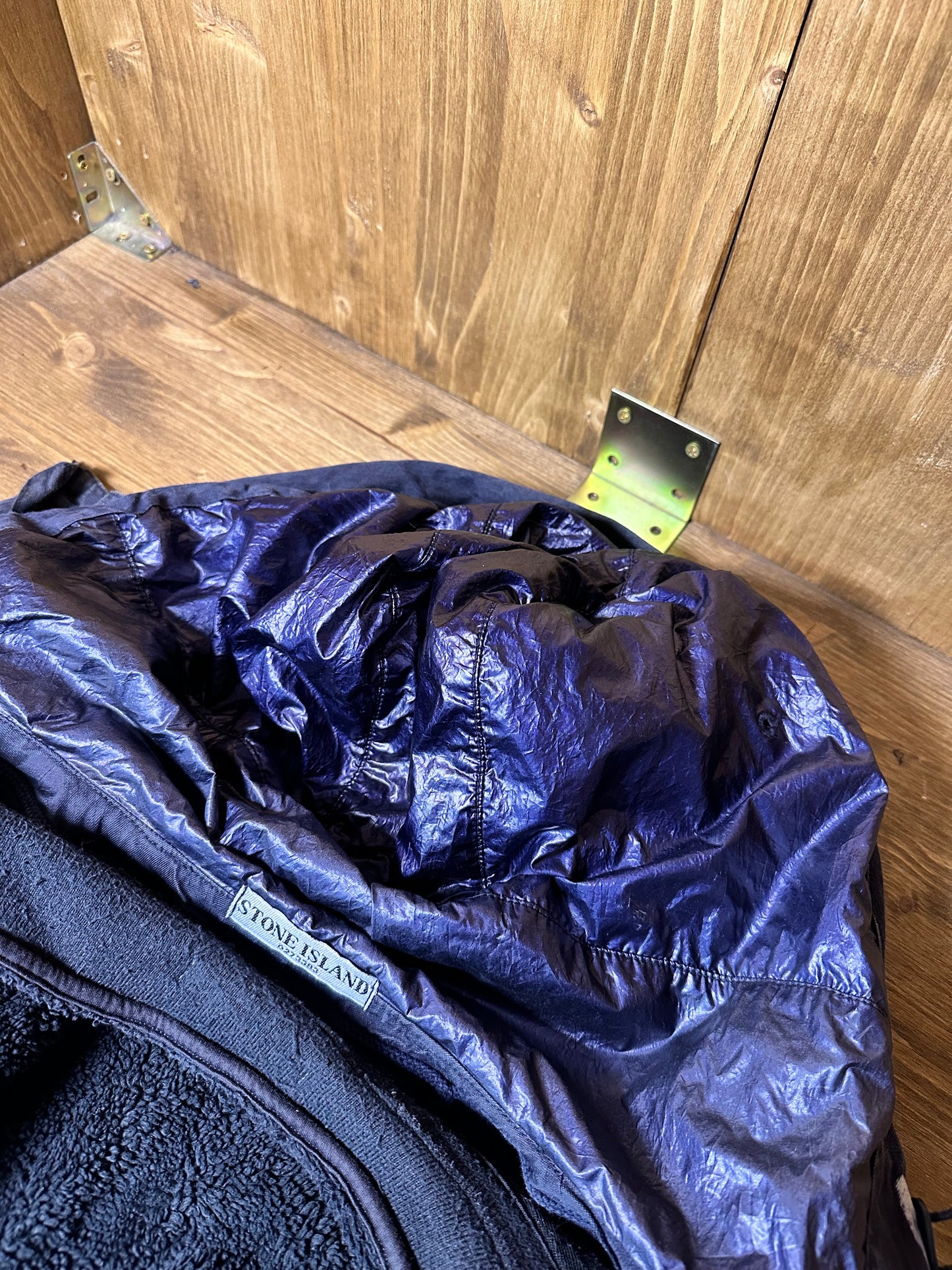 AW04 LINO RESINATO BLU with detachable fleece inner