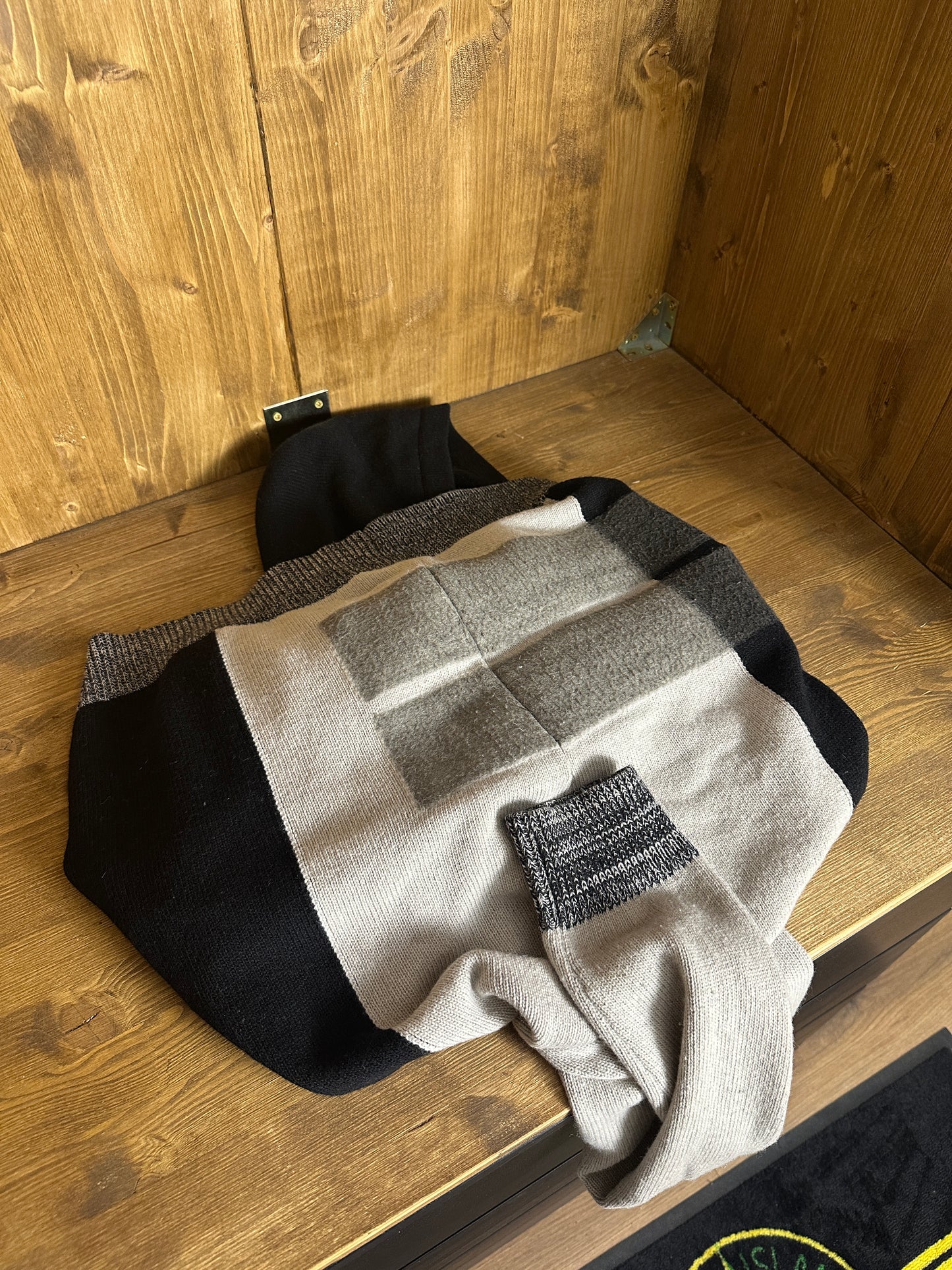 AW21 EMBROIDERED COMPASS WOOL HOODIE in Black & Grey Silk Grey