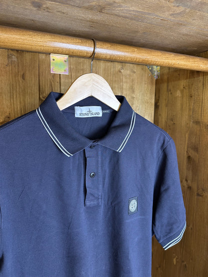 SS19 POLO SQUARE BADGE in Blue Navy with white details