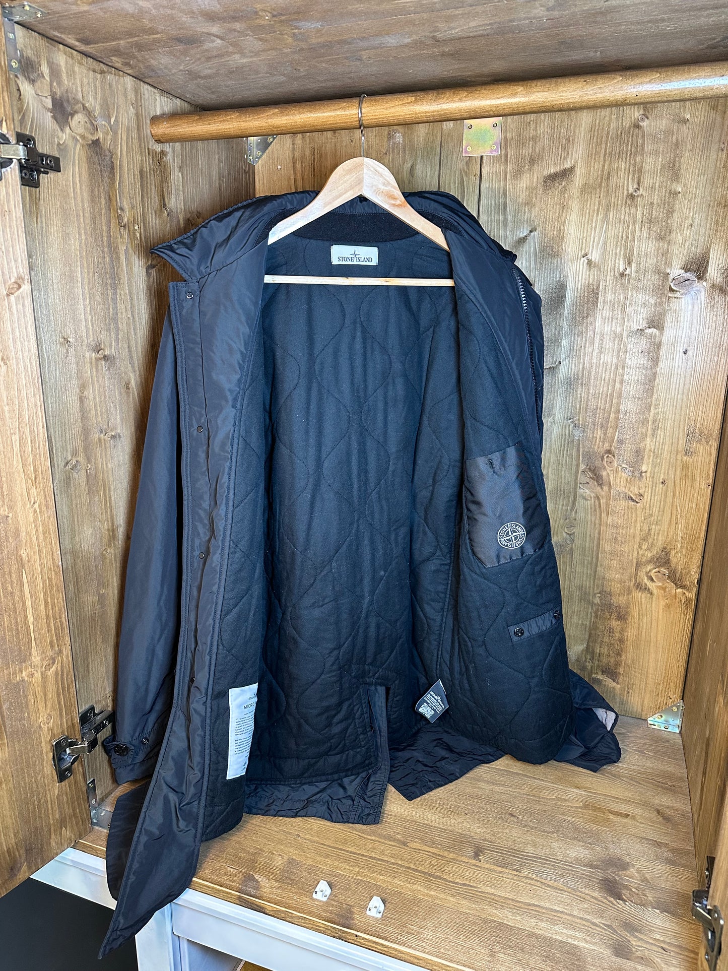 BLACK MICRO REPS PARKA