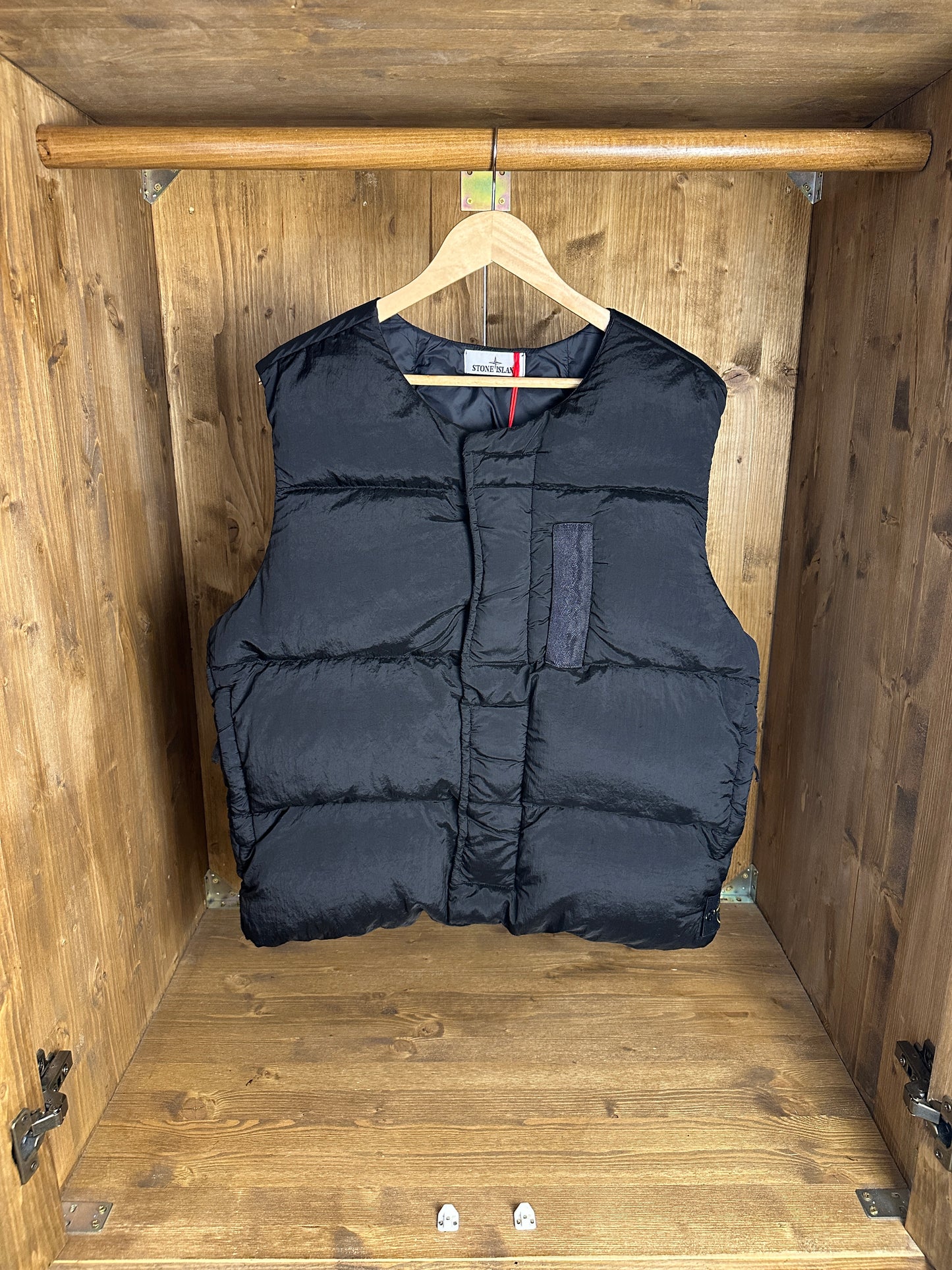 AW22 NYLON METAL IN ECONYL REGENERATED NYLON WITH DOWN-TC in Deep Black