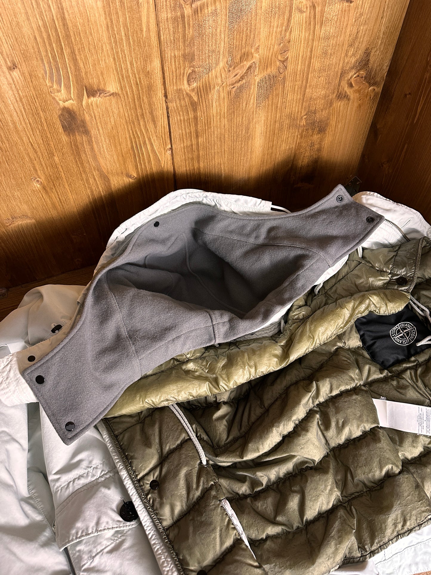 AW15 DAVID TC WITH DETACHABLE DOWN INNER in White