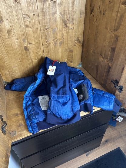 AW13 GARMENT_DYED DOWN_26 GR X SQM_N in Sapphire Blue