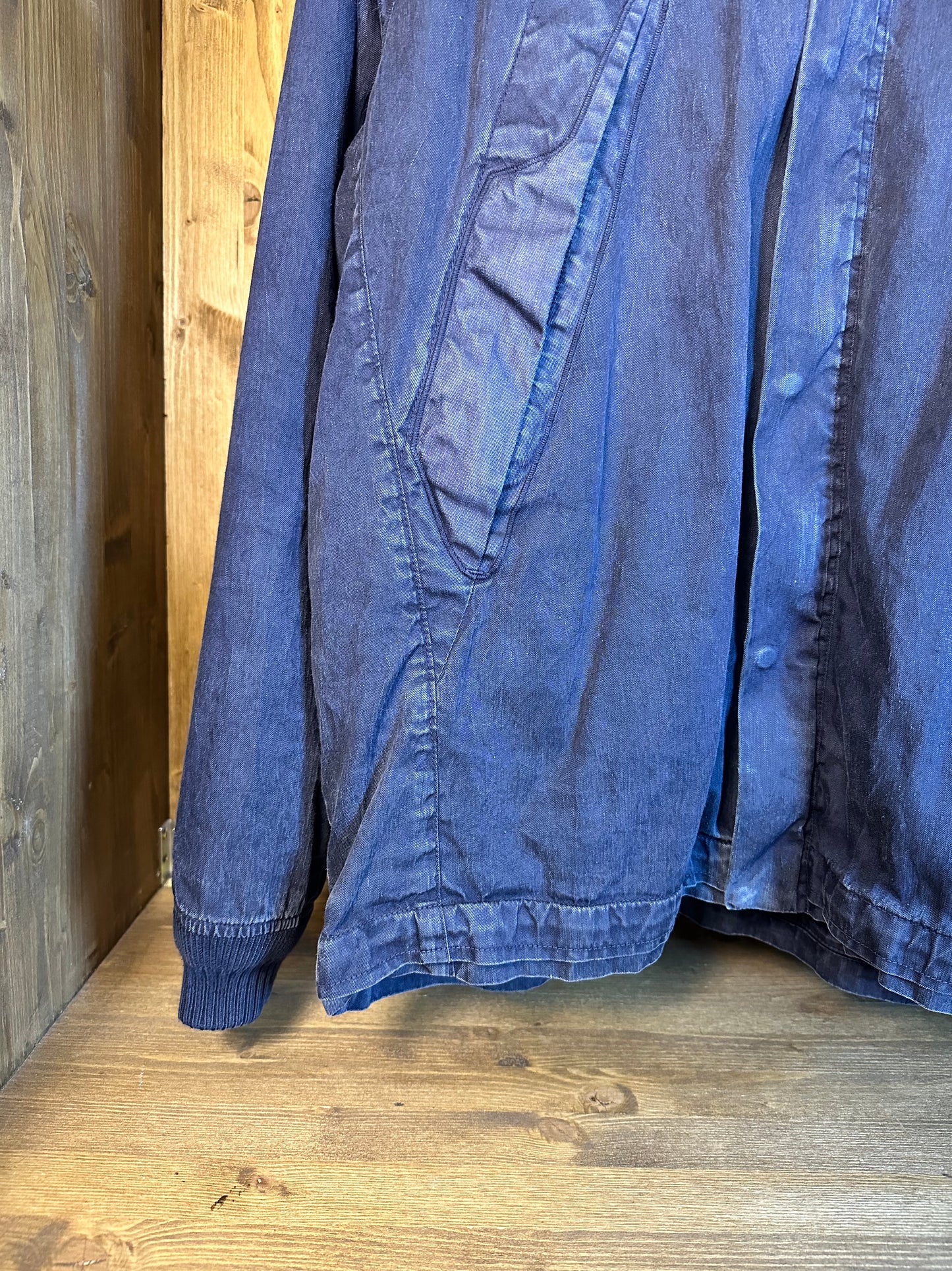 AW04 LINO RESINATO BLU with detachable fleece inner