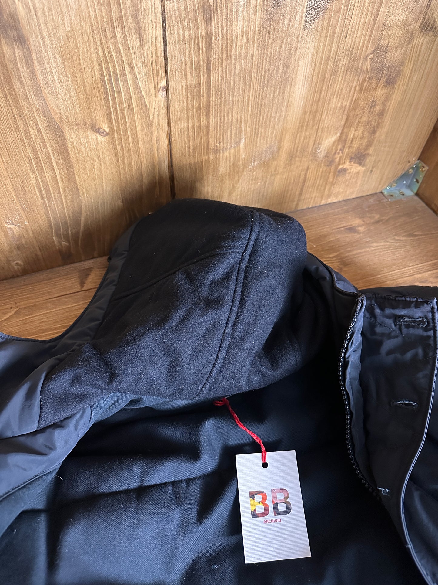 AW16 MICRO REPS with Primaloft Insulation Technology in Anthracite Grey