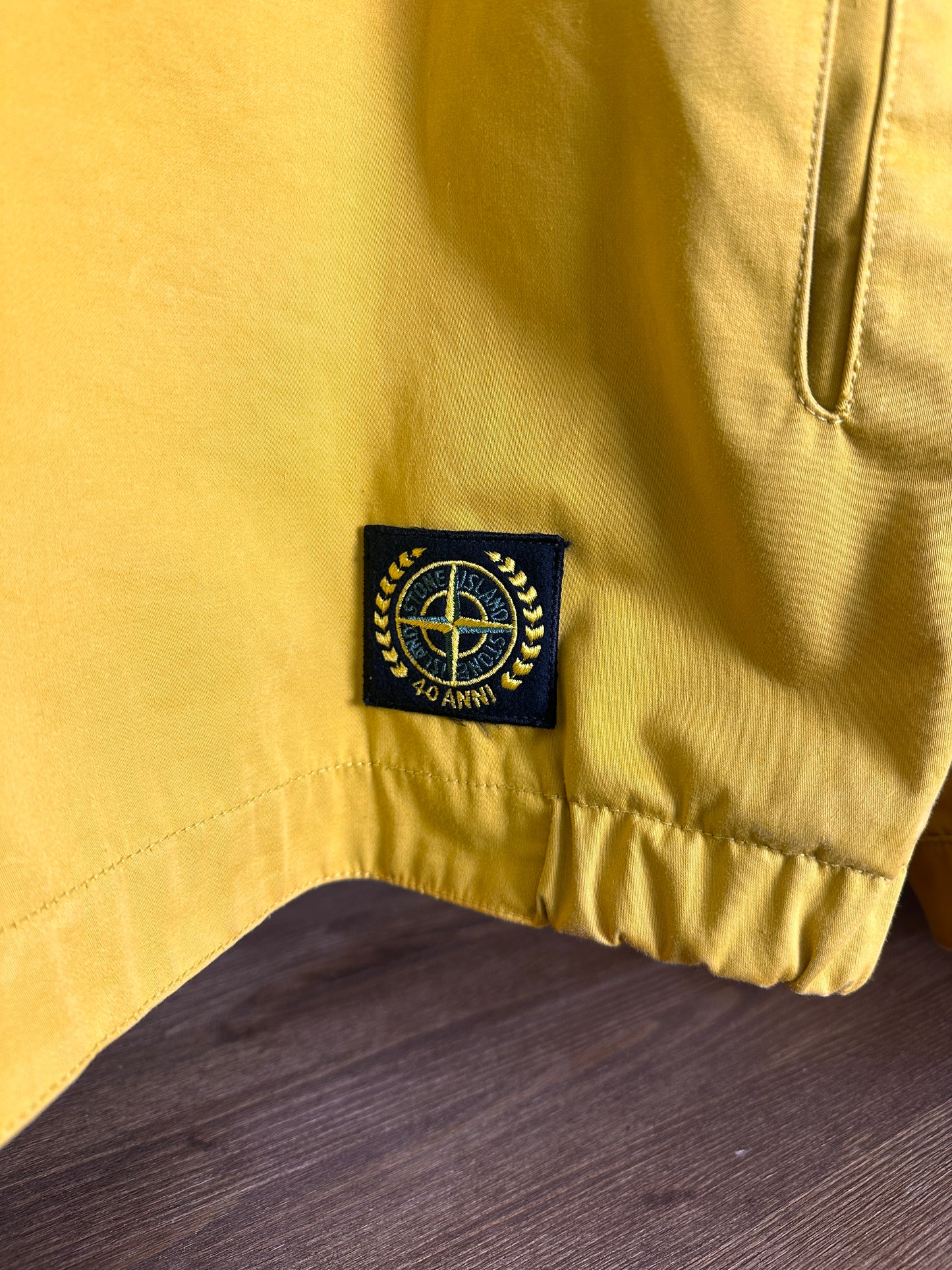 AW22 RASO GOMMATO COVER COLORATO BIO 40TH YEAR ANNIVERSARY S.E. in Maize Yellow