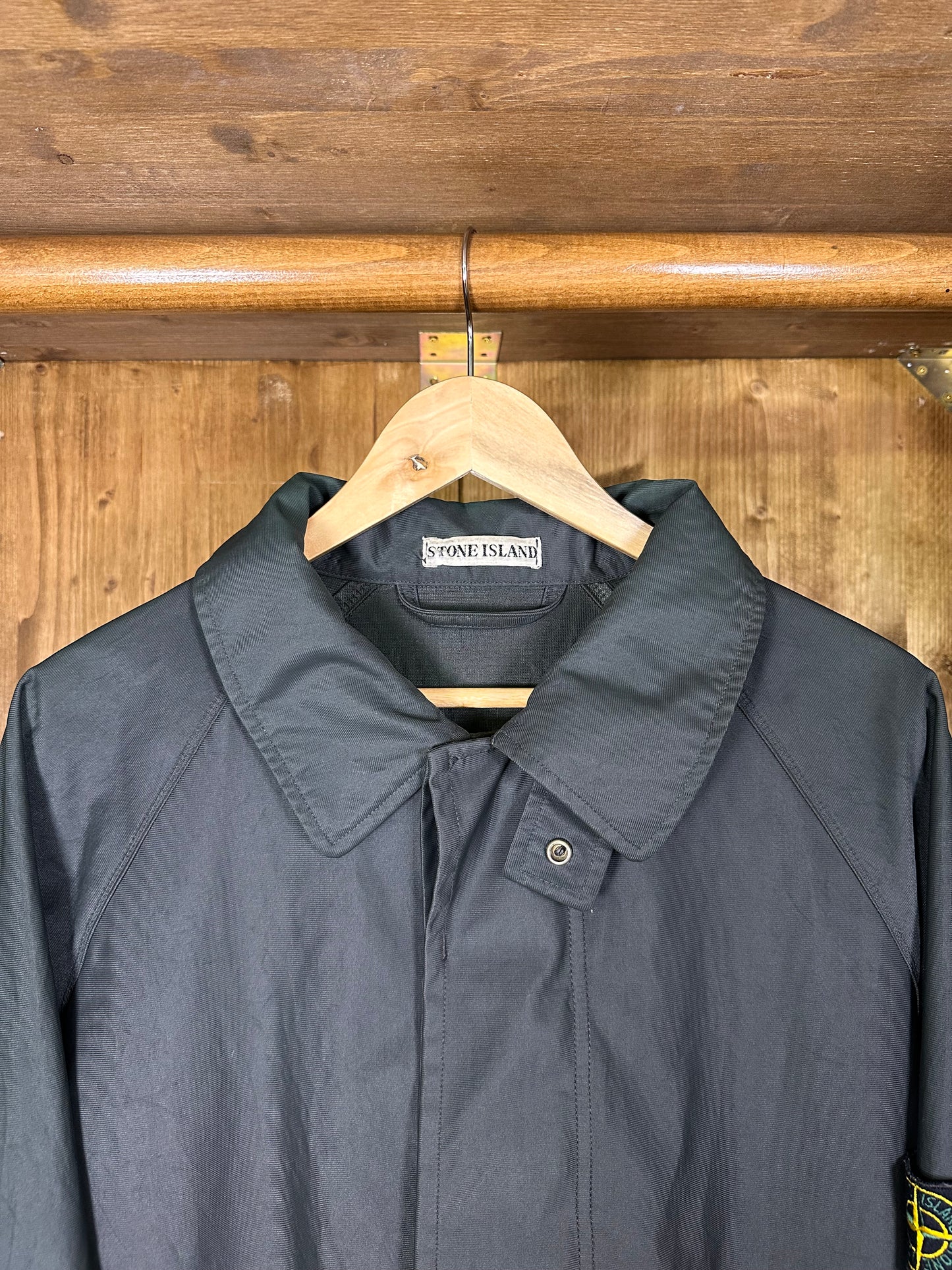 SS99  NYLAM BROWN TRENCH