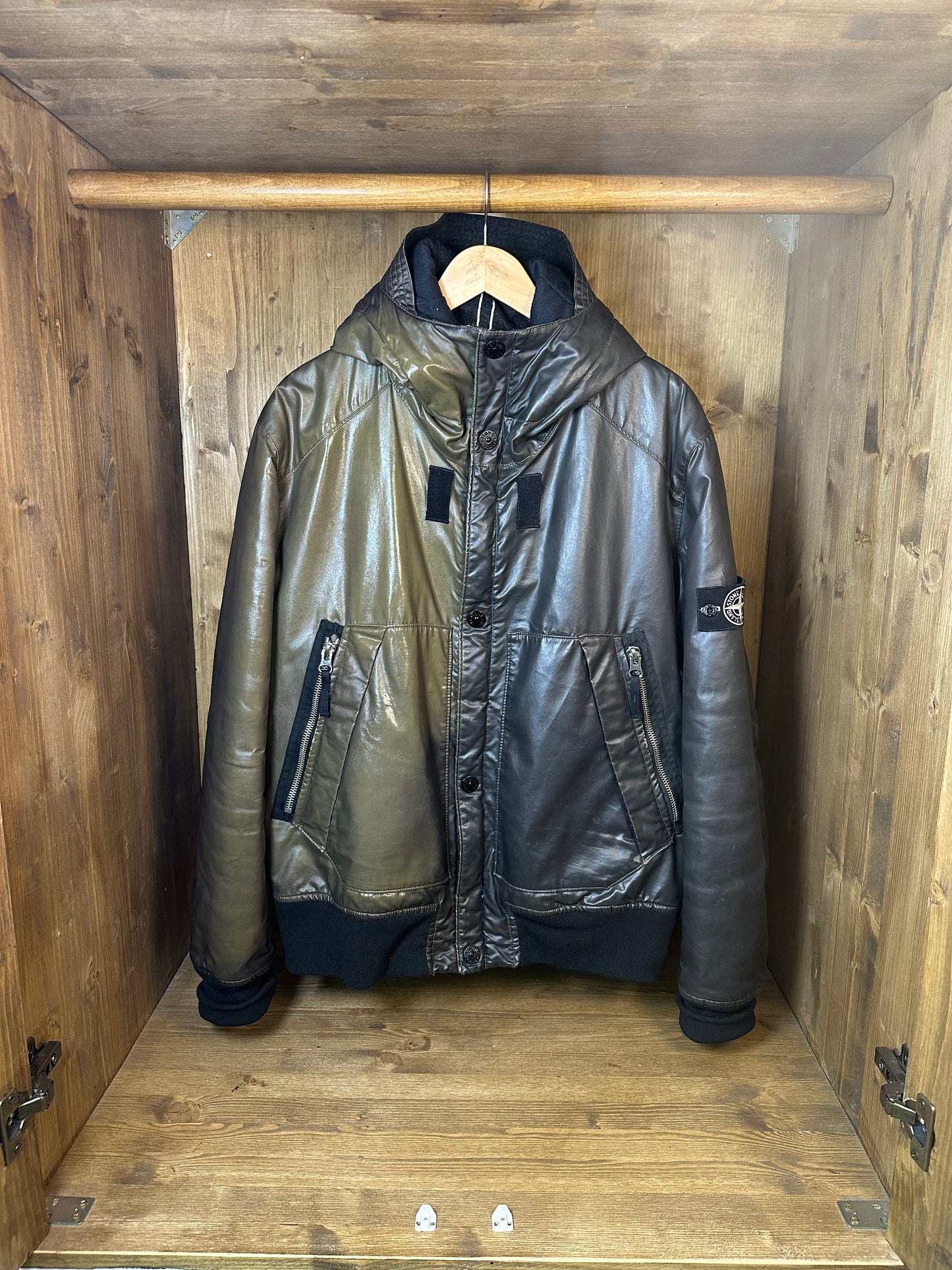 AW12 WAXED ICE BROWN TO KHAKI