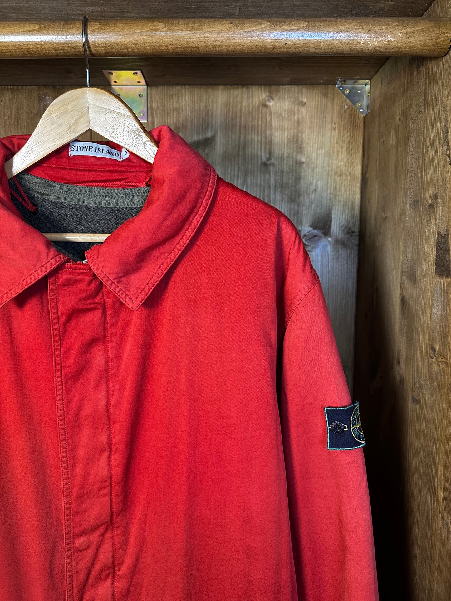 AW1992 RASO GOMMATO BURNT RED with detachable wool liner