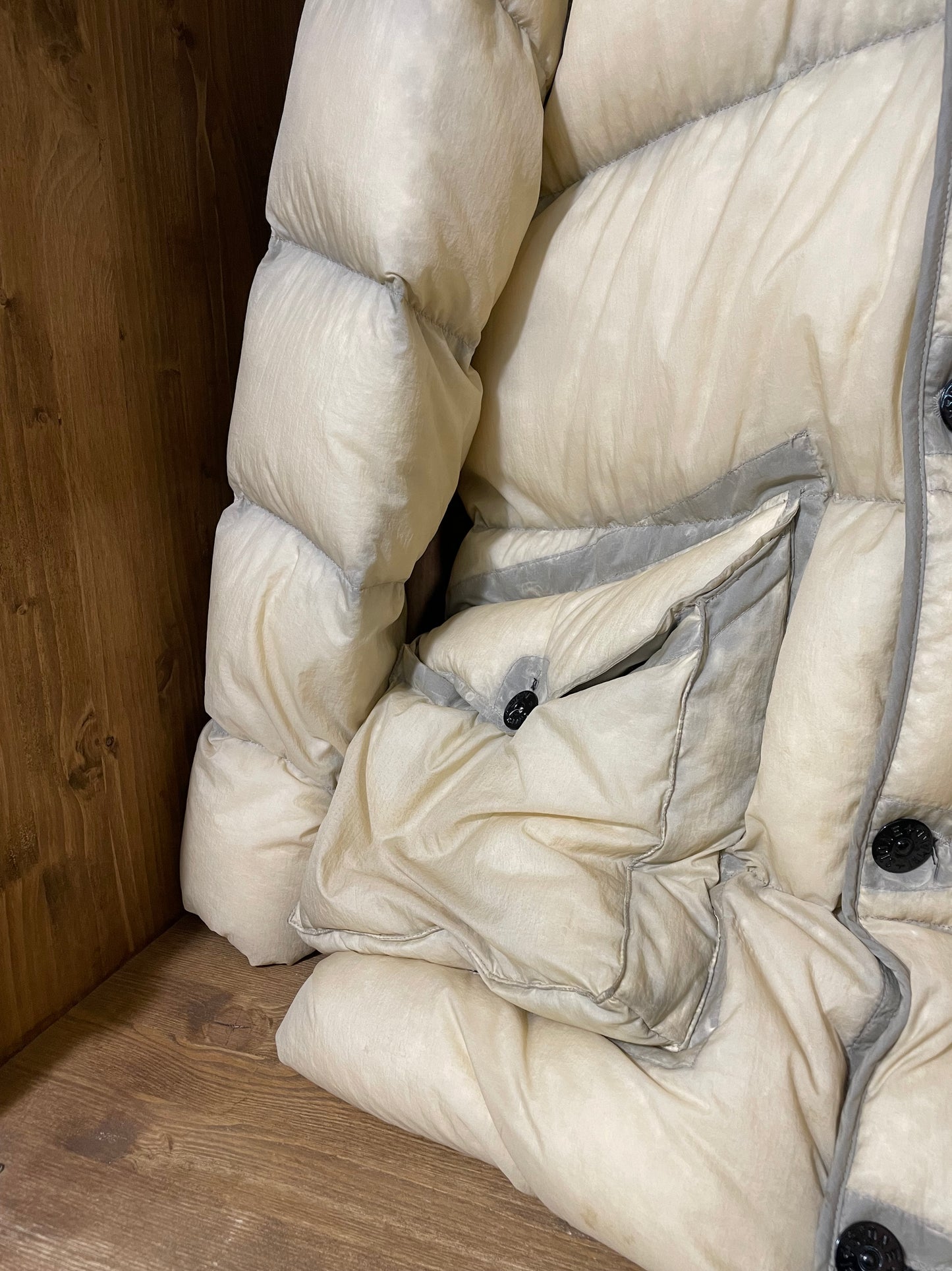 Goose down nylon opaque mesh parka 