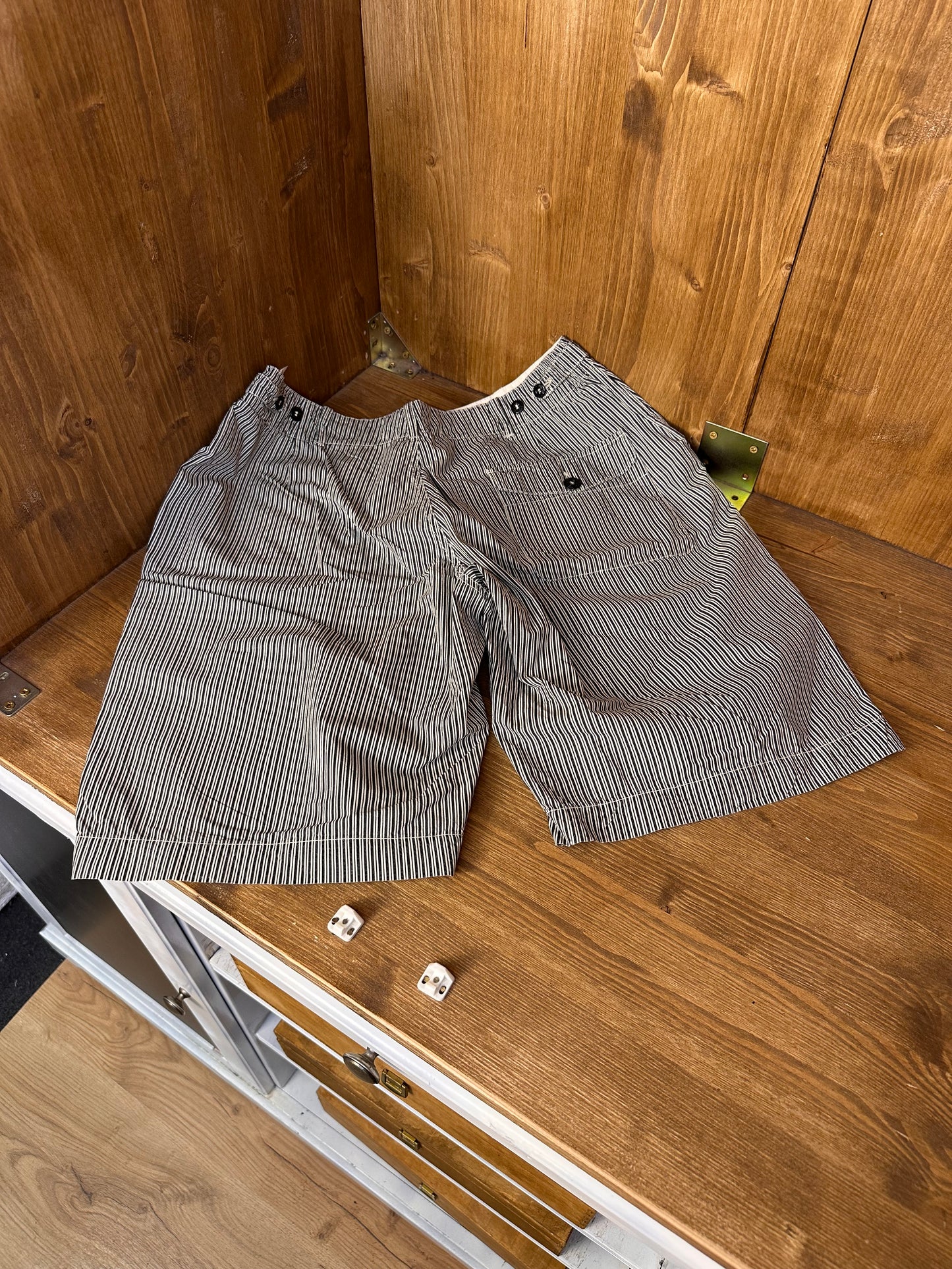 SS06 STRIPED SHORTS IN LIGHT COTTON in Black&White