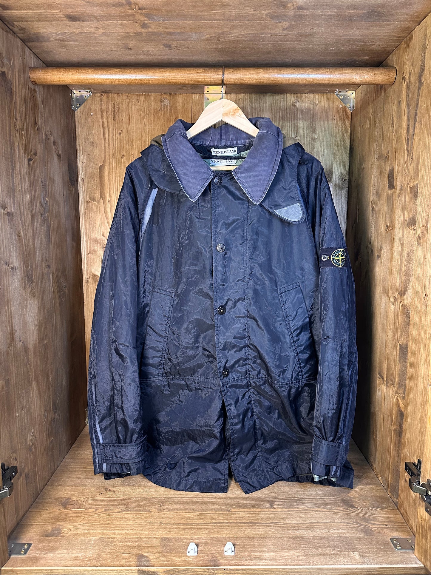 AW01 MONOFILAMENT DOUBLE MESH PARKA