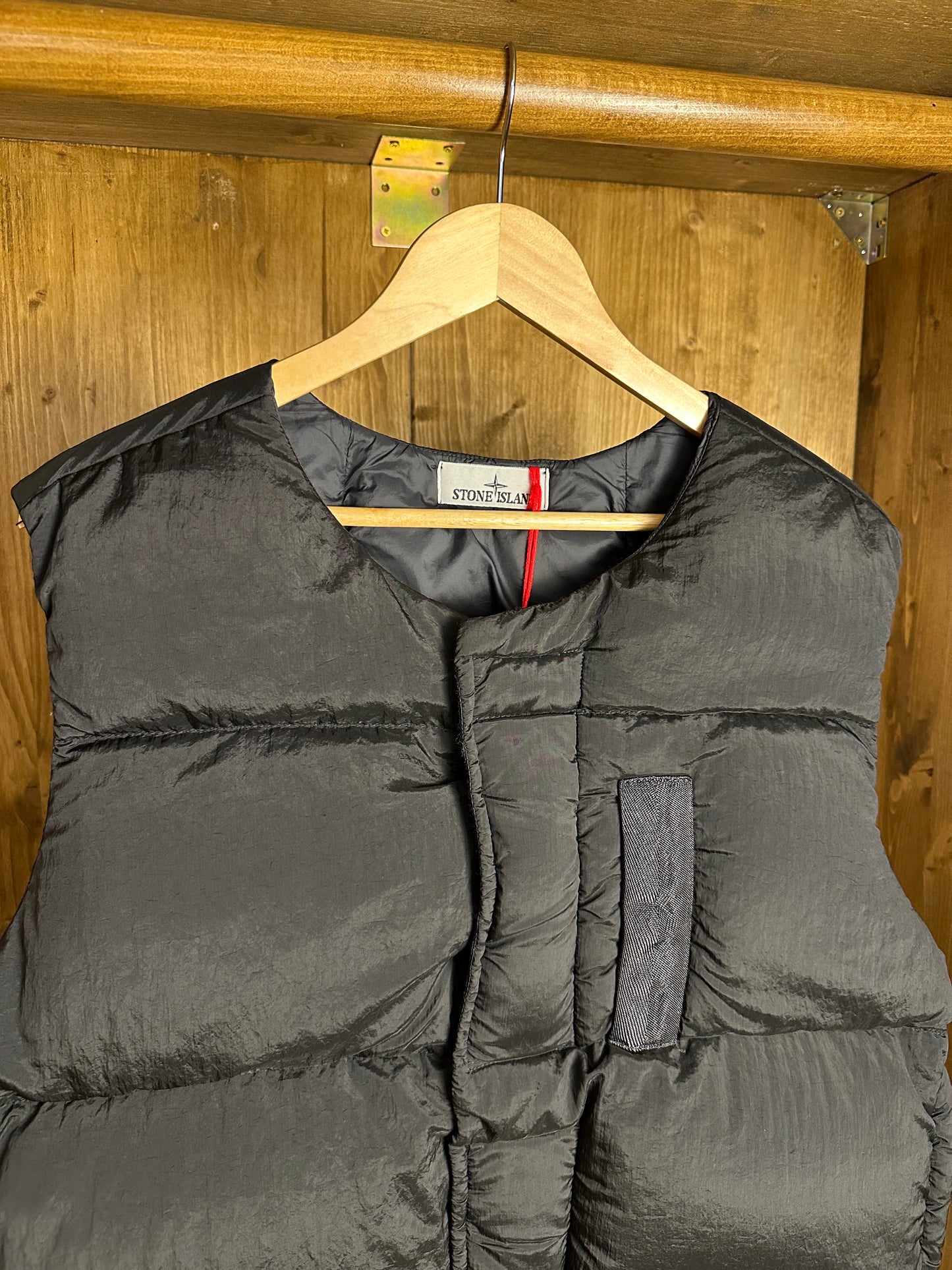 AW22 NYLON METAL IN ECONYL REGENERATED NYLON WITH DOWN-TC in Deep Black