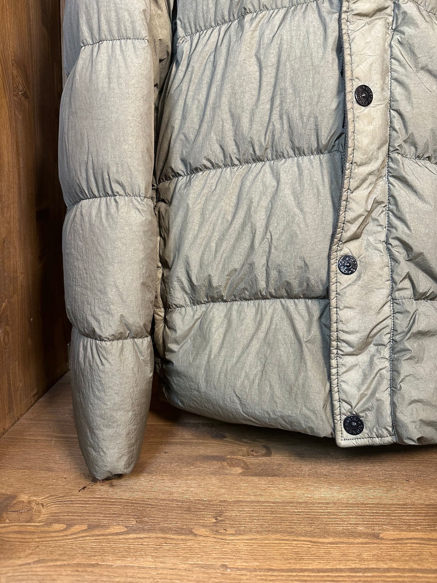 GARMENT DYED CRINKLE REPS NY-DOWN Pine green