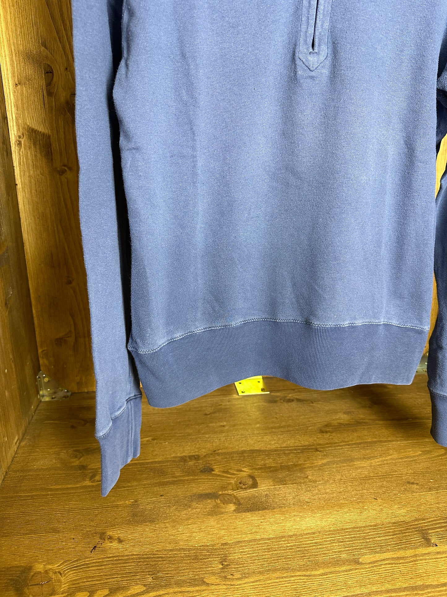 AW00s 1/4 ZIP COTTON JUMPER WITH METAL INSERTS in Distant Blue