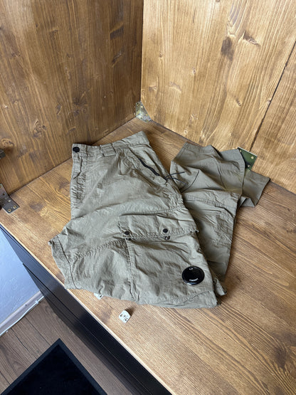 SS19 CP CARGO PANTS in Olive Grey