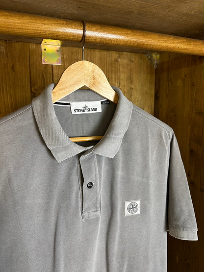 SS19 POLO SQUARE BADGE in Grey