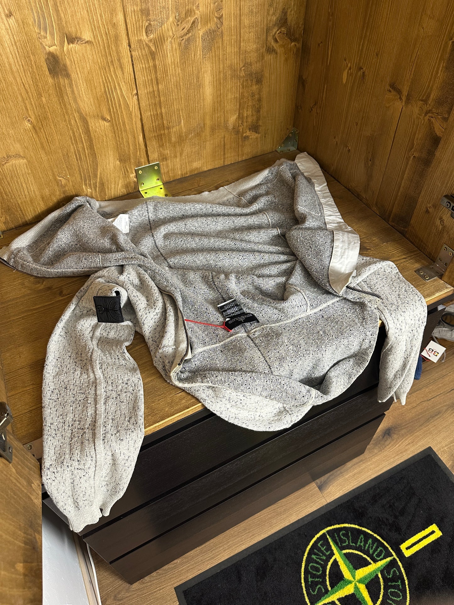 AW15 SHADOW PROJECT ZIPPED HOODIE in Agate Grey