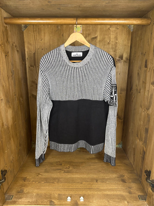 SS19 EMBROIDERED COMPASS JUMPER in Black & White