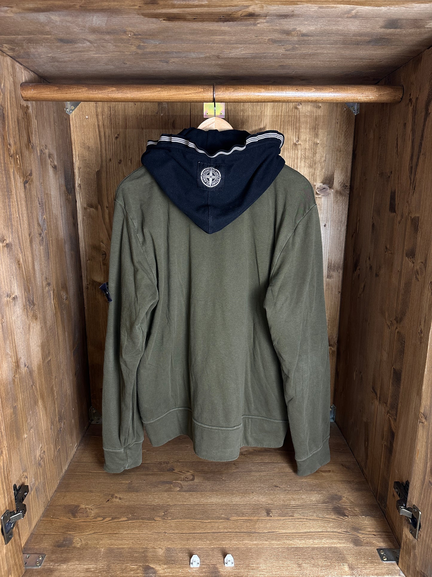 AW05 DUAL LAYER COTTON HOODIE  in Olive Green